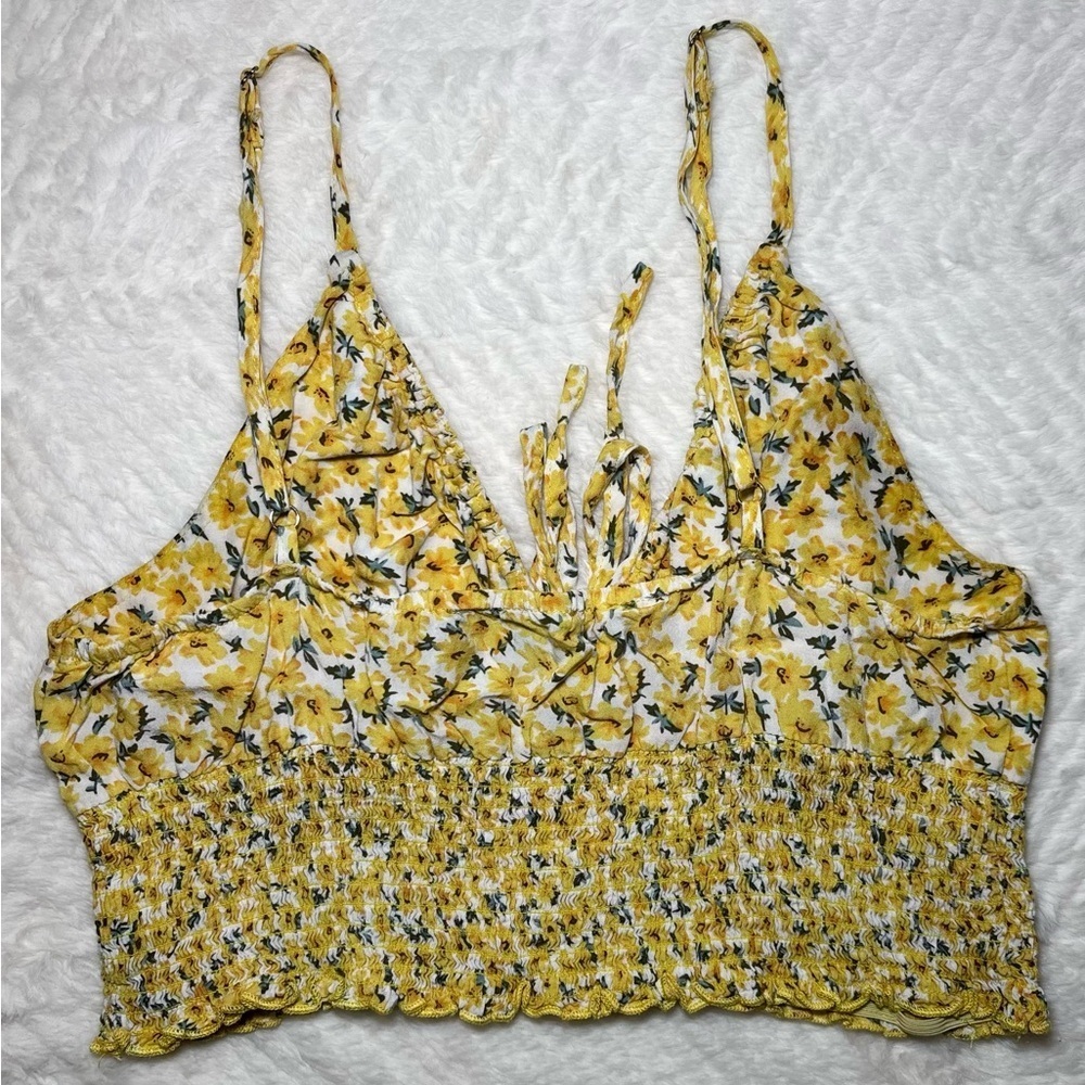 Lulus Yellow Floral Smocked Crop Top – Women’s XL - Picture 3 of 3